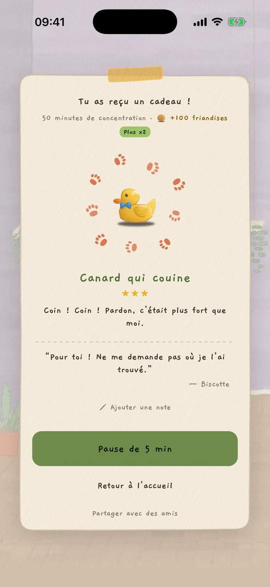 L’écran du cadeau : le chiot a apporté un canard qui couine après une séance de 25 minutes.